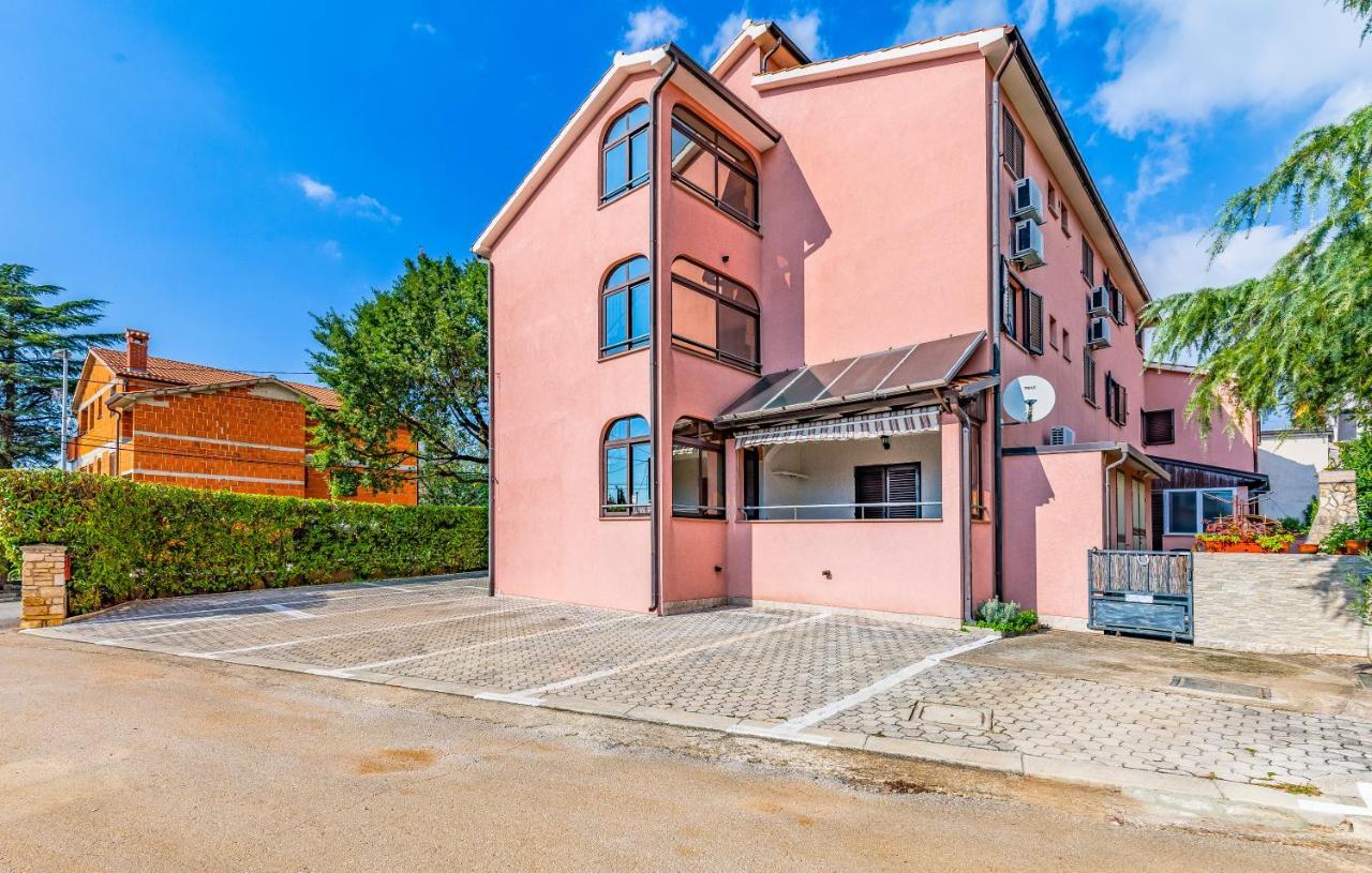 Апартаменти House Mocibob Tar-Vabriga Екстер'єр фото